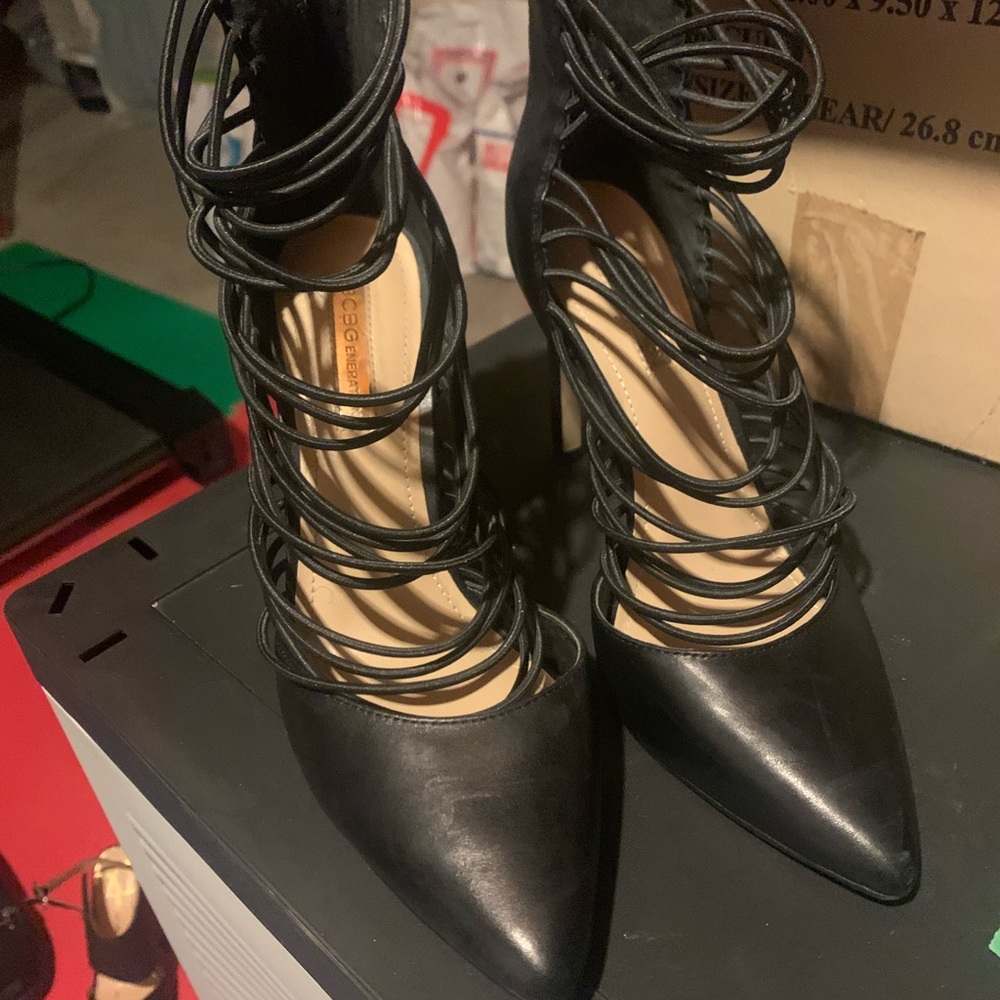 BCBG HEELS
